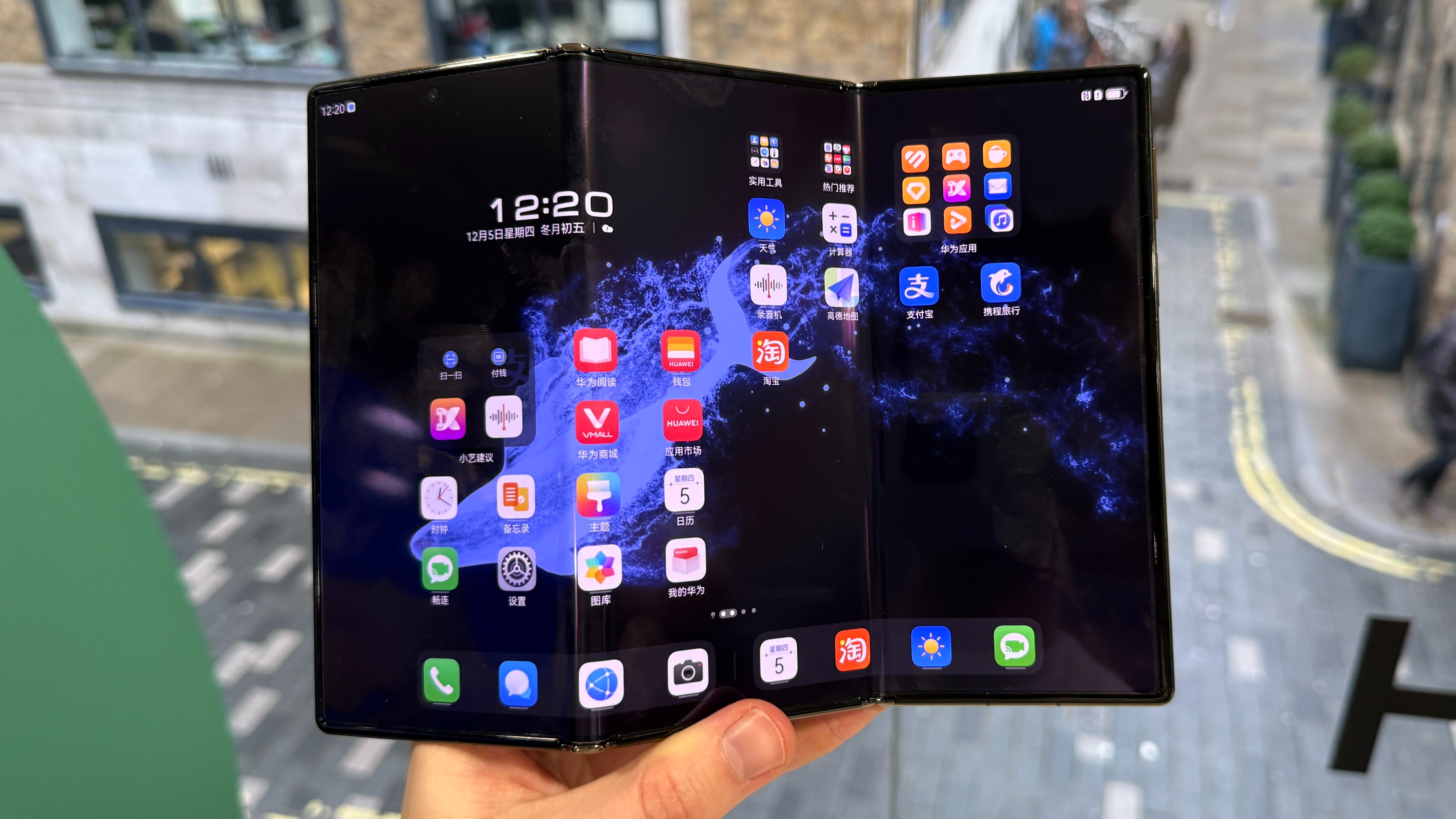 3 Kemiripan Galaxy Tri-Fold & Z Fold 7: Bocoran Fitur