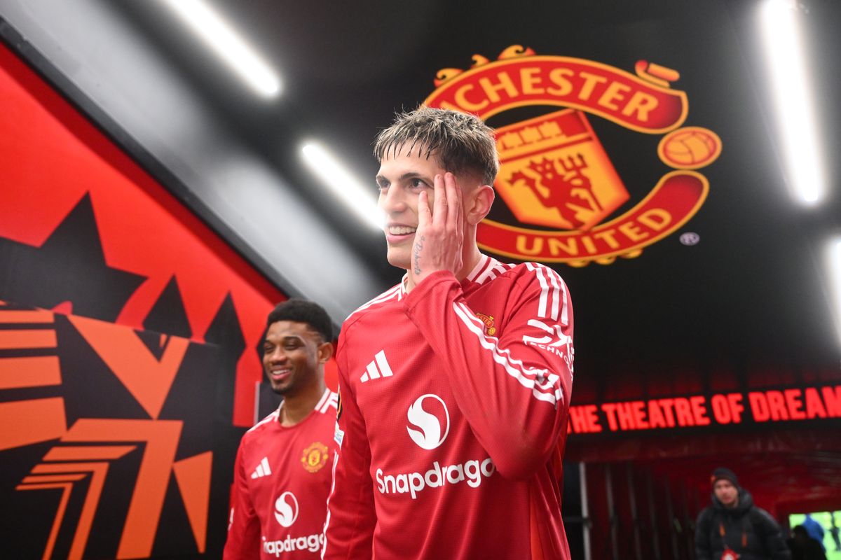 Manchester United: Garnacho's Departure Confirmed?