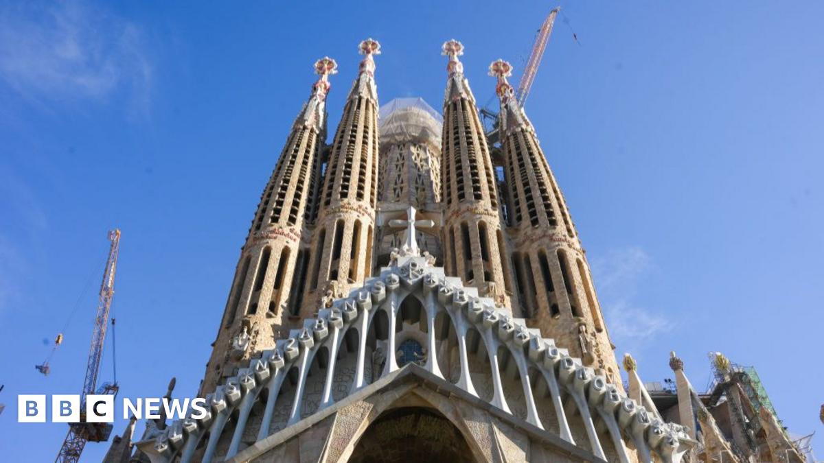 Pope Backs Gaudí's Canonization Process