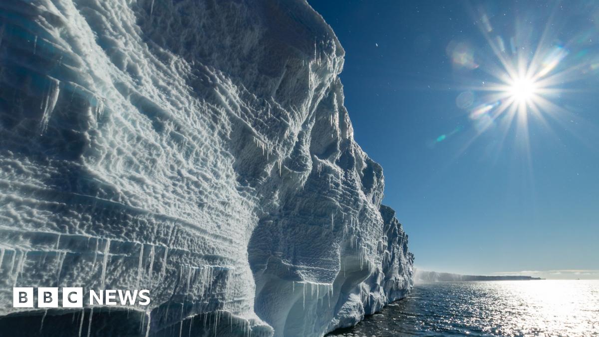 UK Coast Iceberg Tracks: New Antarctic Insights