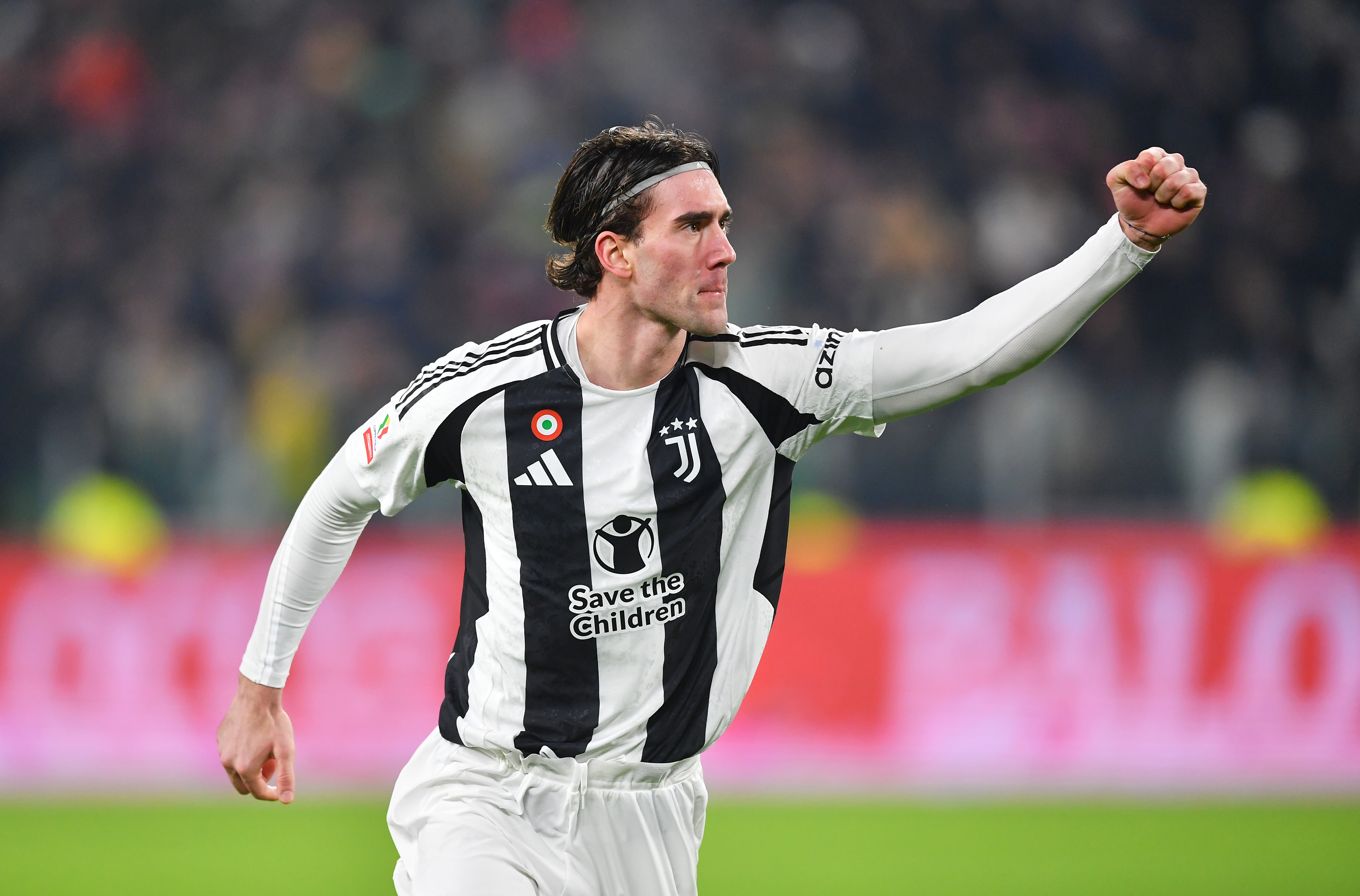 Vlahovic To Manchester United: Bargain Transfer Talks