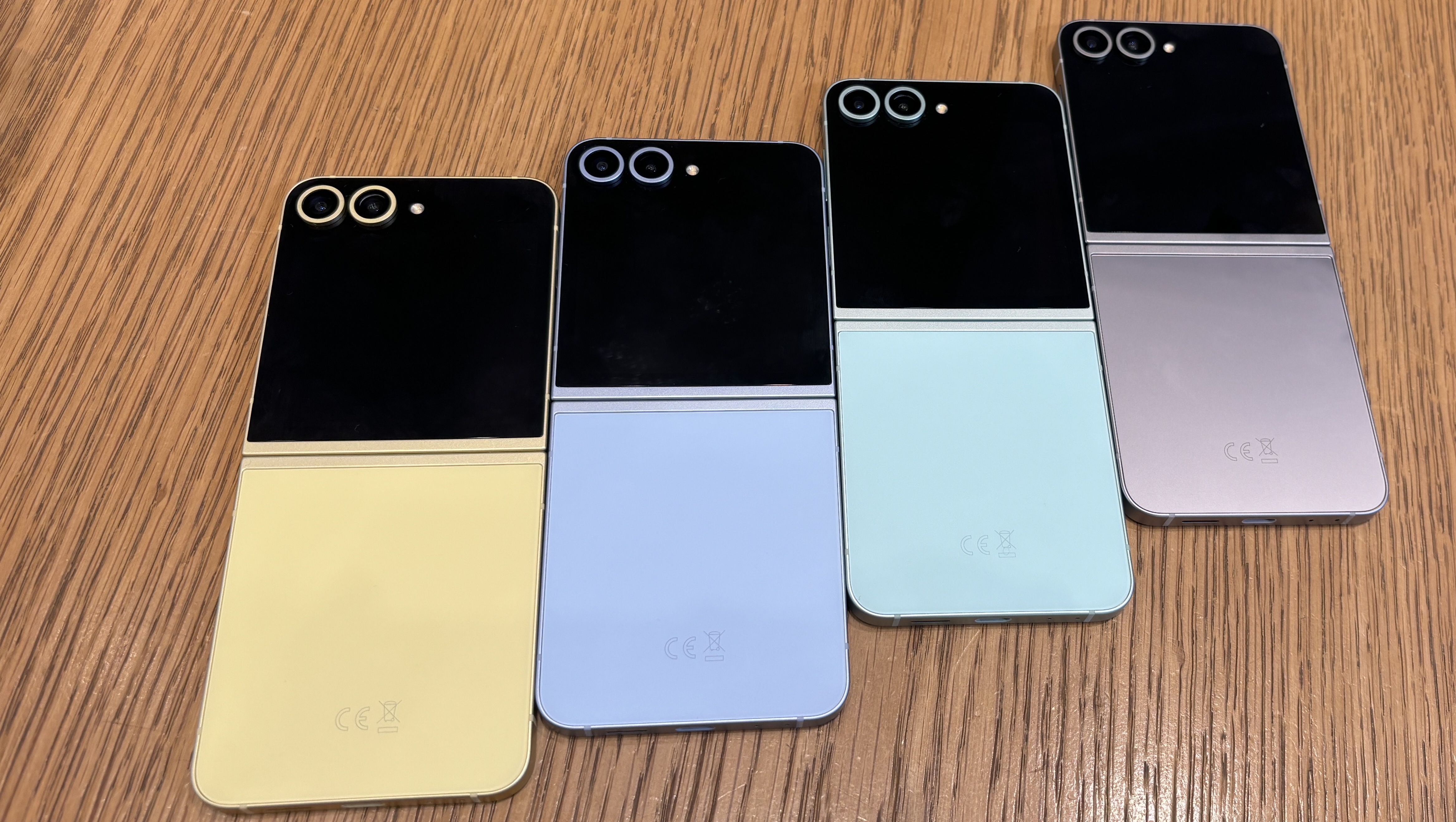 Warna Samsung Galaxy Z Flip 7: Bocoran & Prediksi